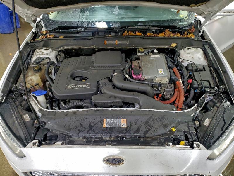 Photo 11 from auction – 2015 FORD FUSION SE with VIN 3FA6P0LU7FR185991
