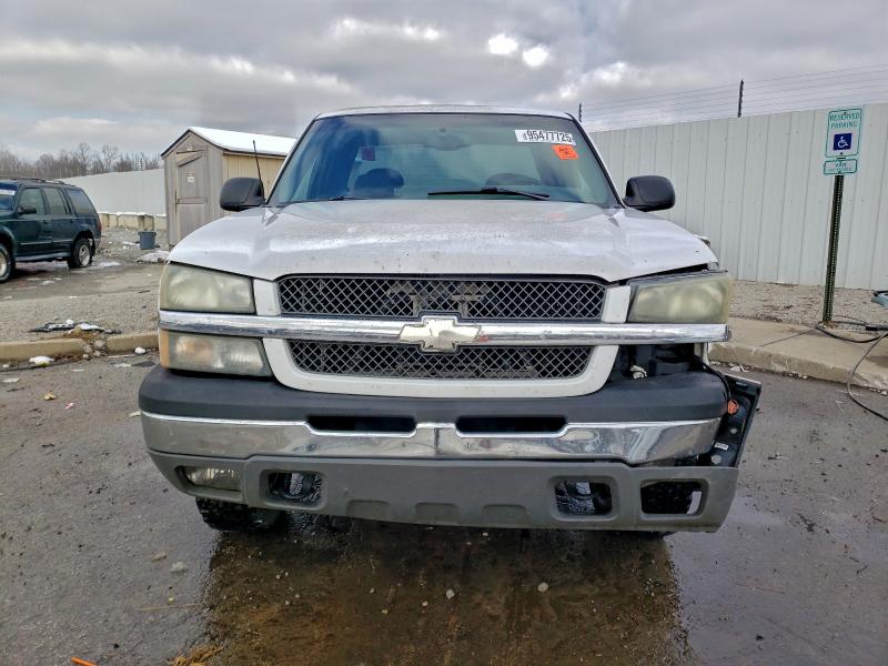 Photo 5 from auction – 2005 CHEVROLET SILVERADO with VIN 1GCEK19BX5E228740