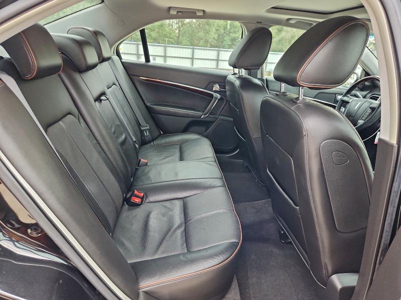 Photo 10 from auction – 2010 LINCOLN MKZ with VIN 3LNHL2GC1AR605602