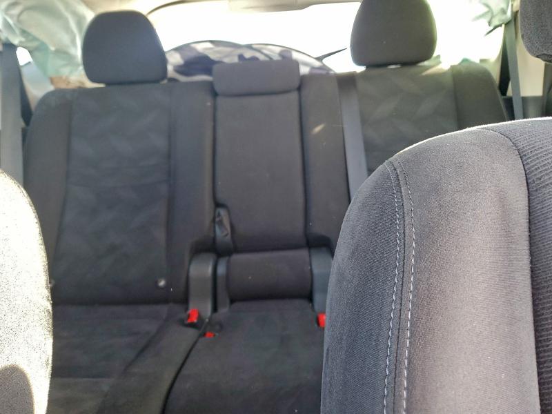 Photo 10 from auction – 2015 NISSAN ROGUE S with VIN KNMAT2MV2FP538857
