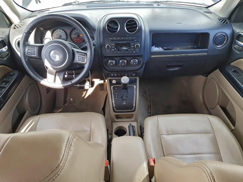 Photo 8 from auction – 2017 JEEP PATRIOT with VIN 1C4NJRFB0HD100555