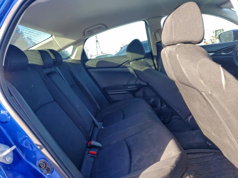 Photo 10 from auction – 2018 HONDA CIVIC LX with VIN 2HGFC2F65JH044647