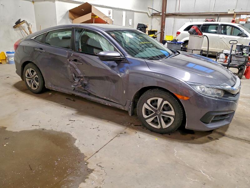 Photo 4 from auction – 2016 HONDA CIVIC LX with VIN 2HGFC2F53GH033985