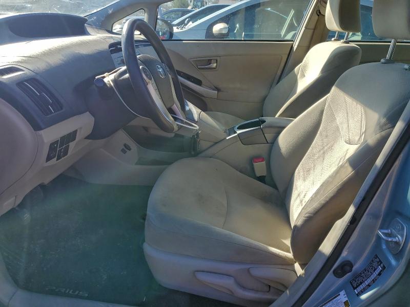 Photo 7 from auction – 2013 TOYOTA PRIUS with VIN JTDKN3DU4D5687100
