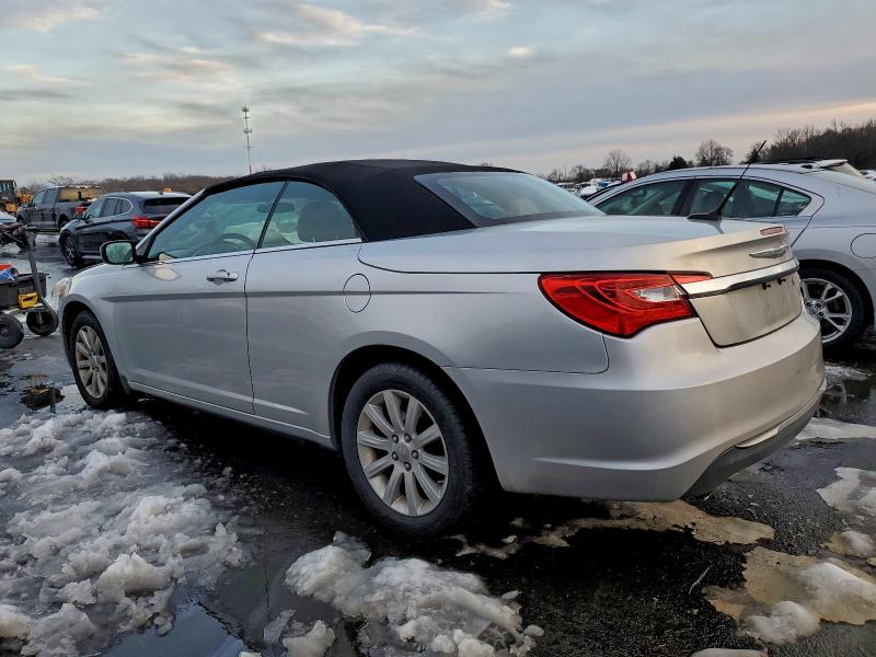 Photo 2 from auction – 2011 CHRYSLER 200 TOURIN with VIN 1C3BC2EG2BN532944