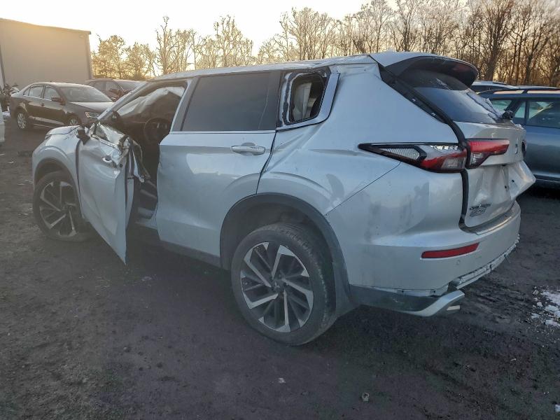 Photo 2 from auction – 2023 MITSUBISHI OUTLANDER with VIN JA4J4UA8XPZ051364