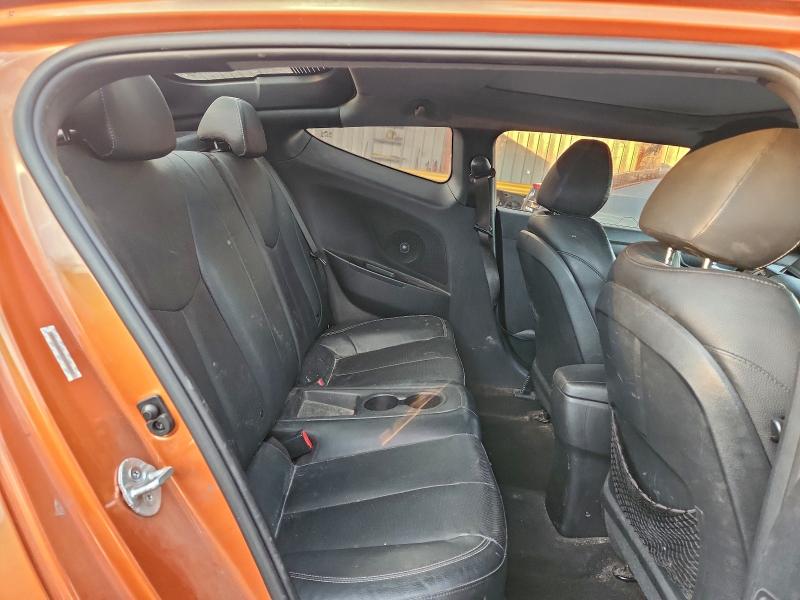 Photo 10 from auction – 2015 HYUNDAI VELOSTER T with VIN KMHTC6AE8FU233932