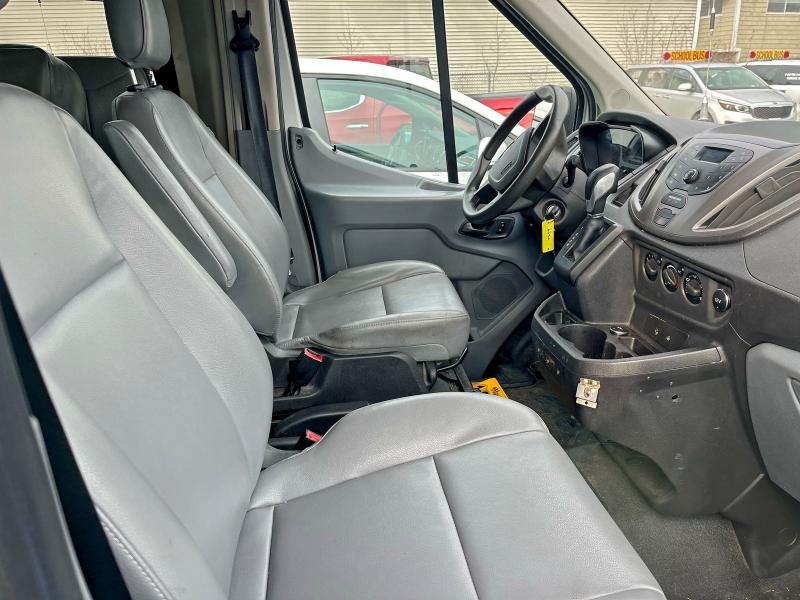 Photo 5 from auction – 2016 FORD TRANSIT T- with VIN 1FTYR2CM5GKA32959