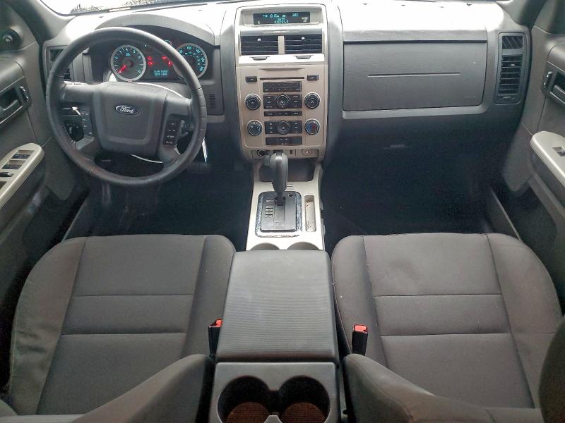 Photo 8 from auction – 2011 FORD ESCAPE XLT with VIN 1FMCU0DG3BKC39960