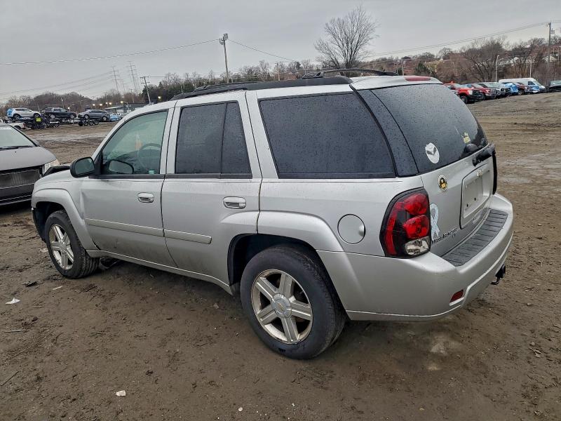 Photo 2 from auction – 2008 CHEVROLET TRAILBLAZE with VIN 1GNDT13S182196842