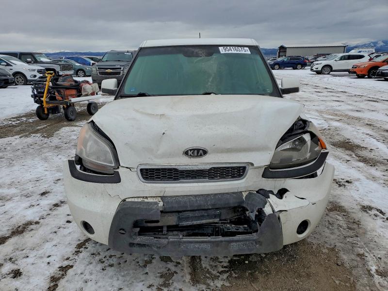 Photo 5 from auction – 2011 KIA SOUL + with VIN KNDJT2A23B7706719