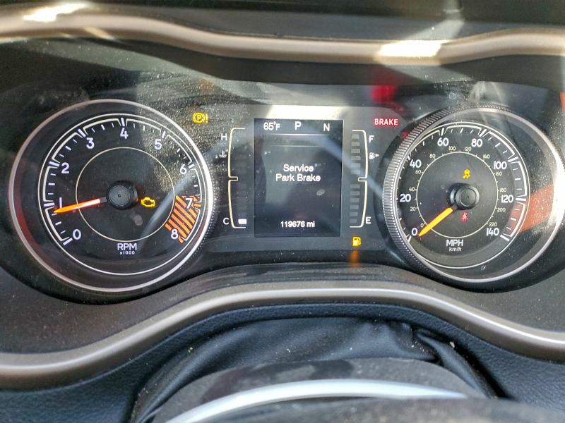 Photo 9 from auction – 2015 JEEP CHEROKEE with VIN 1C4PJMCS3FW745962