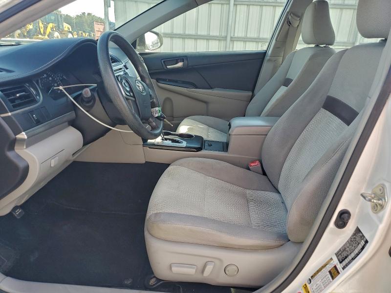 Photo 7 from auction – 2014 TOYOTA CAMRY L with VIN 4T4BF1FK0ER406643