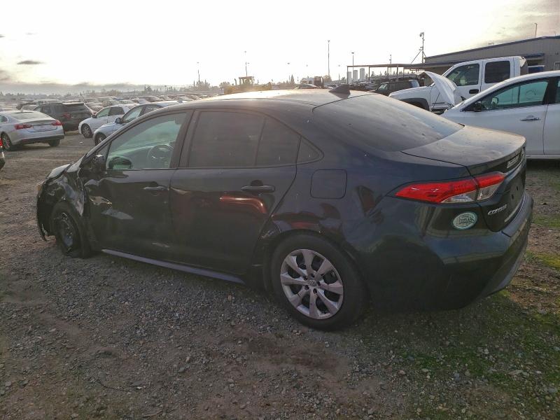 Photo 2 from auction – 2021 TOYOTA COROLLA LE with VIN 5YFEPMAE5MP199352
