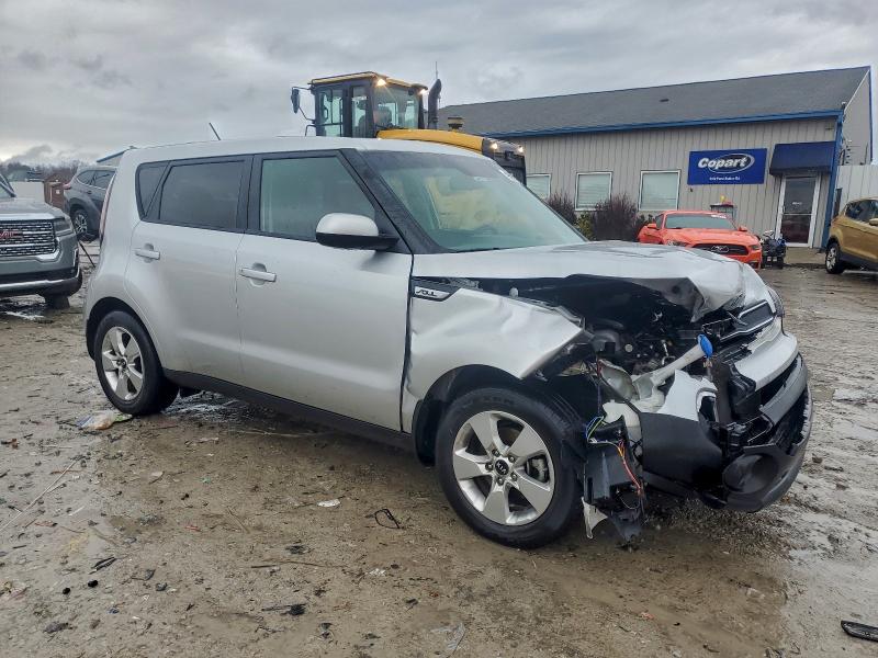 Photo 4 from auction – 2019 KIA SOUL with VIN KNDJN2A25K7695314