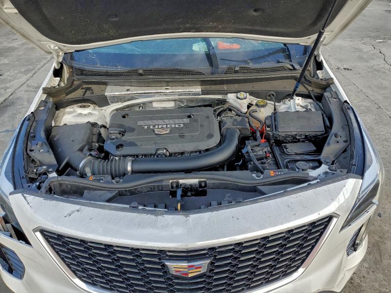 Photo 11 from auction – 2020 CADILLAC XT4 with VIN 1GYFZCR49LF111696