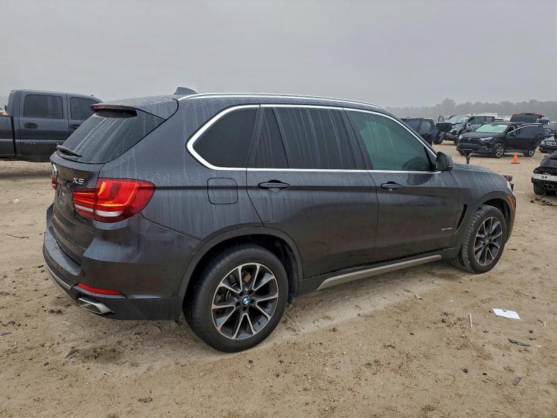 Photo 3 from auction – 2018 BMW X5 SDRIVE3 with VIN 5UXKR2C50J0X09299
