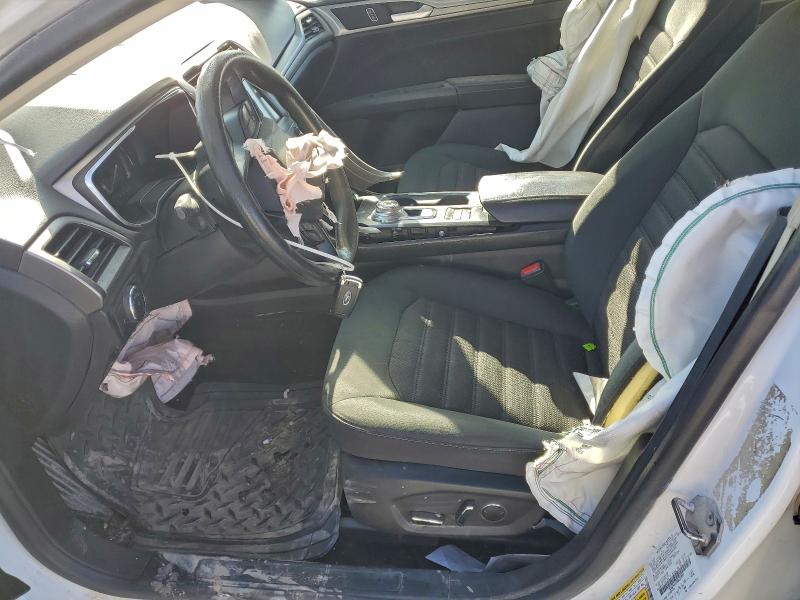 Photo 7 from auction – 2019 FORD FUSION with VIN 3FA6P0LU3KR224943