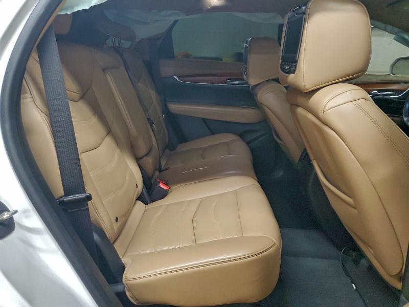 Photo 11 from auction – 2017 CADILLAC XT5 PLATIN with VIN 1GYKNFRS5HZ162726