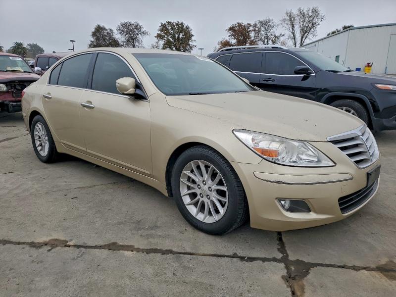 Photo 4 from auction – 2011 HYUNDAI GENESIS 3. with VIN KMHGC4DE8BU141439