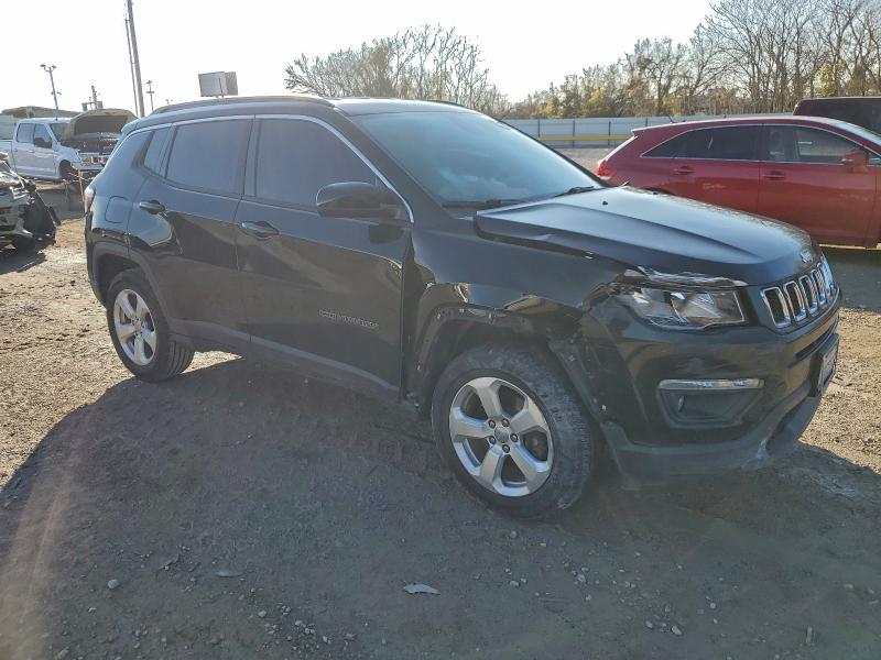 Photo 4 from auction – 2019 JEEP COMPASS LA with VIN 3C4NJDBB3KT847688