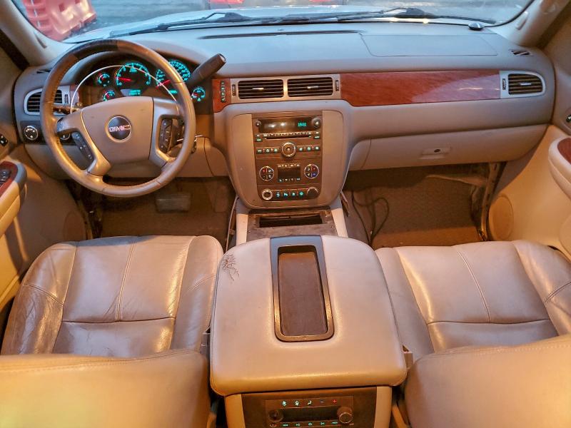 Photo 8 from auction – 2008 GMC YUKON with VIN 1GKFK130X8J180362