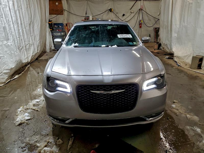 Photo 5 from auction – 2015 CHRYSLER 300 S with VIN 2C3CCAGG4FH793082