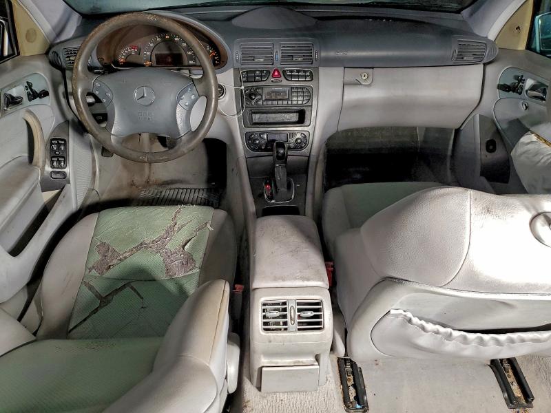 Photo 8 from auction – 2003 MERCEDES-BENZ C with VIN WDBRF64JX3F396840