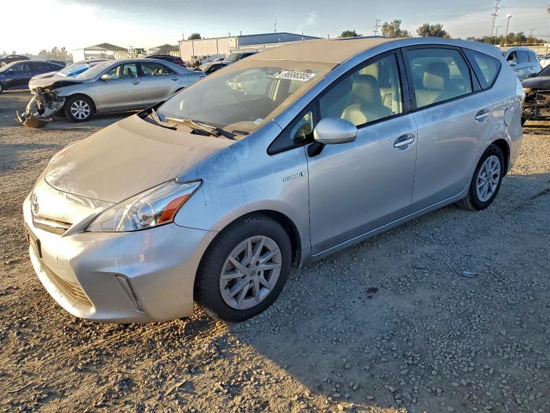 TOYOTA PRIUS V 2013 with VIN JTDZN3EUXD3280214 - Photo from auction