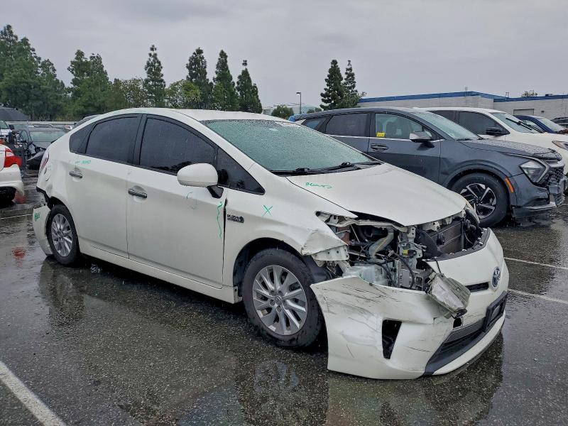 Photo 4 from auction – 2013 TOYOTA PRIUS PLUG with VIN JTDKN3DP0D3033801