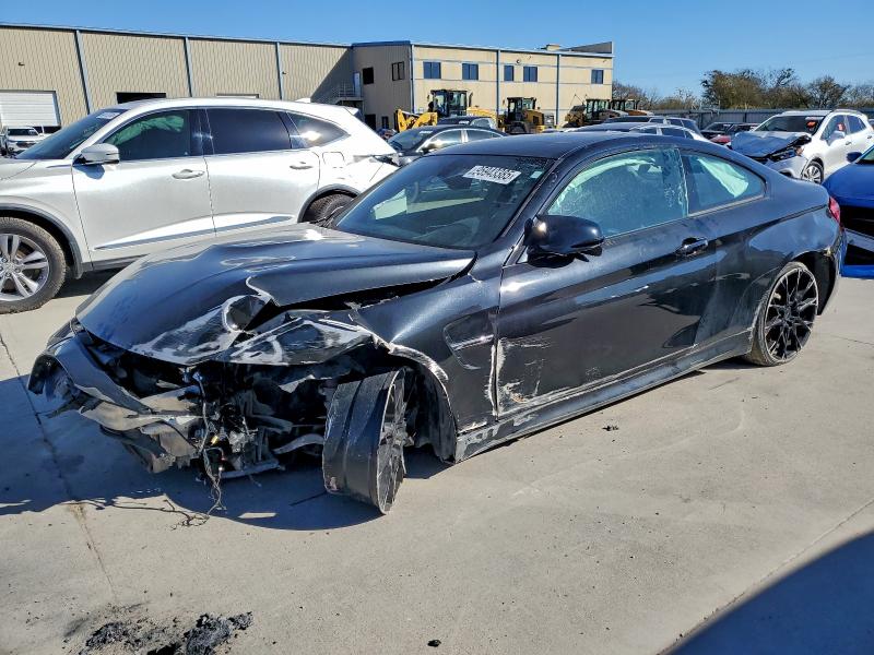 BMW M4 2017 with VIN WBS3R9C51HK708829 - Photo from auction