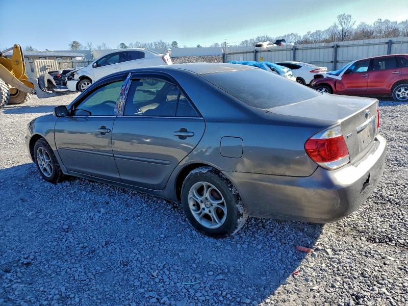 Photo 2 from auction – 2005 TOYOTA CAMRY LE with VIN 4T1BE30K85U534727
