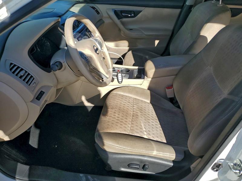 Photo 7 from auction – 2016 NISSAN ALTIMA 2.5 with VIN 1N4AL3AP4GN335189