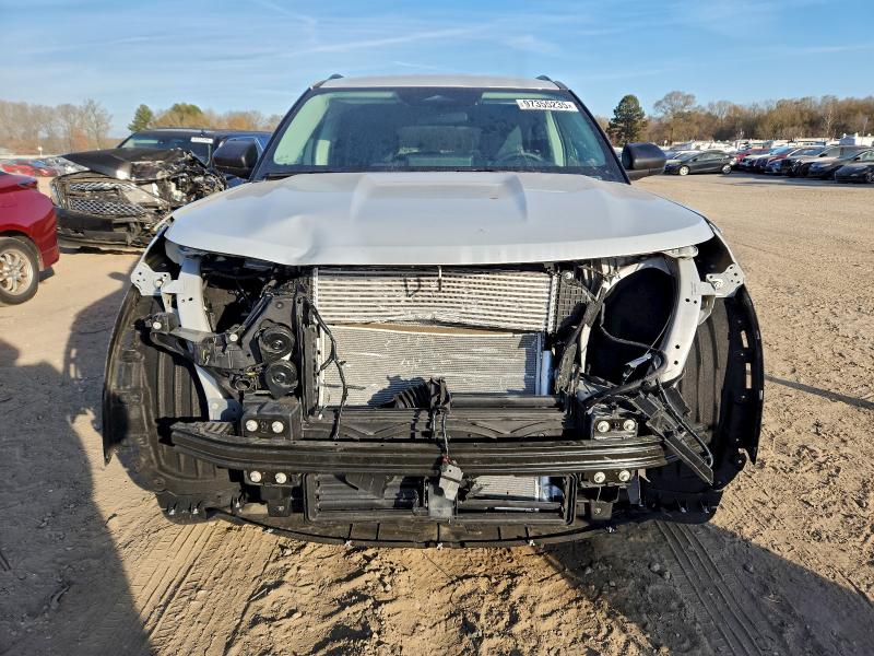 Photo 5 from auction – 2025 FORD EXPLORER A with VIN 1FMUK8DH7SGC21210