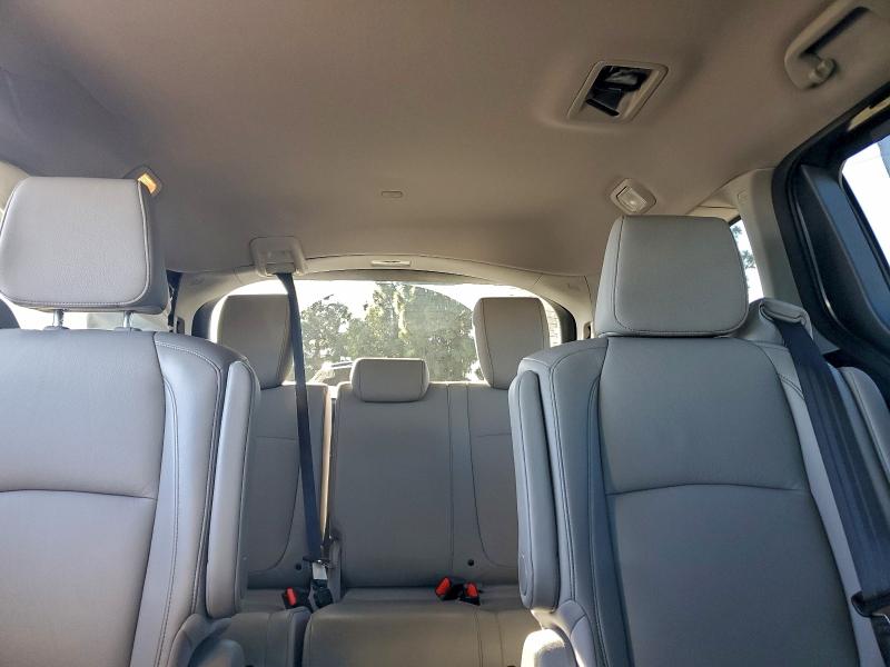 Photo 10 from auction – 2023 HONDA ODYSSEY EX with VIN 5FNRL6H65PB033694