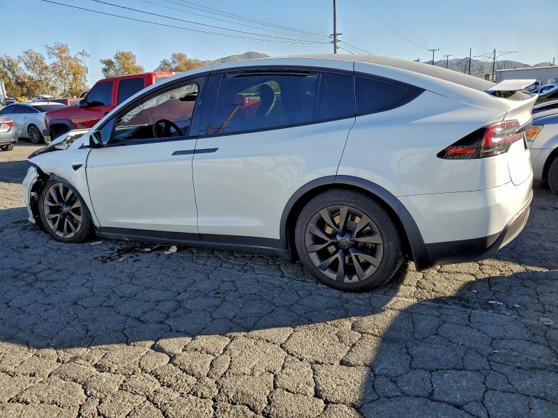 Photo 2 from auction – 2025 TESLA MODEL X with VIN 7SAXCBE5XSF462174