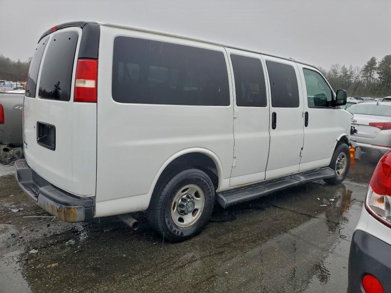 صورة رقم 3 من المزاد - 2015 CHEVROLET EXPRESS G2 مع VIN 1GAWGRFF4F1109305