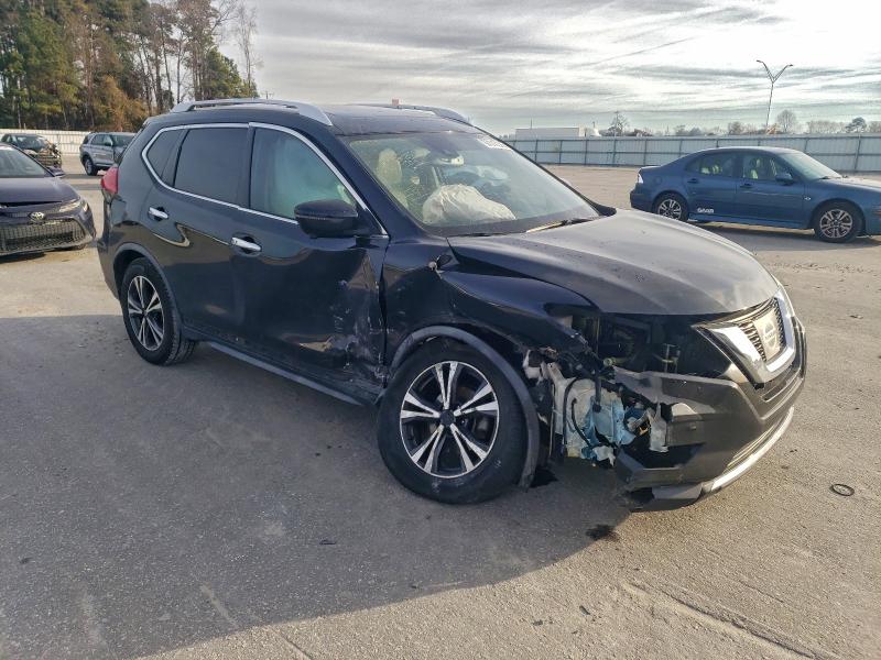 Photo 4 from auction – 2017 NISSAN ROGUE S with VIN JN8AT2MT8HW405399