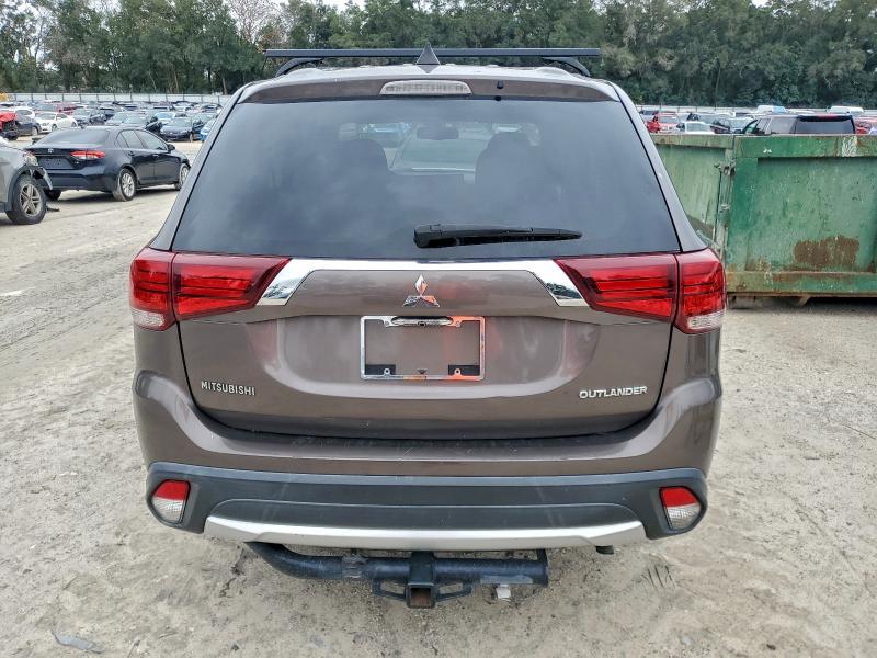 Photo 6 from auction – 2016 MITSUBISHI OUTLANDER with VIN JA4AD2A32GZ049259