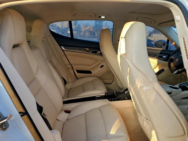Photo 10 from auction – 2013 PORSCHE PANAMERA G with VIN WP0AF2A74DL075749