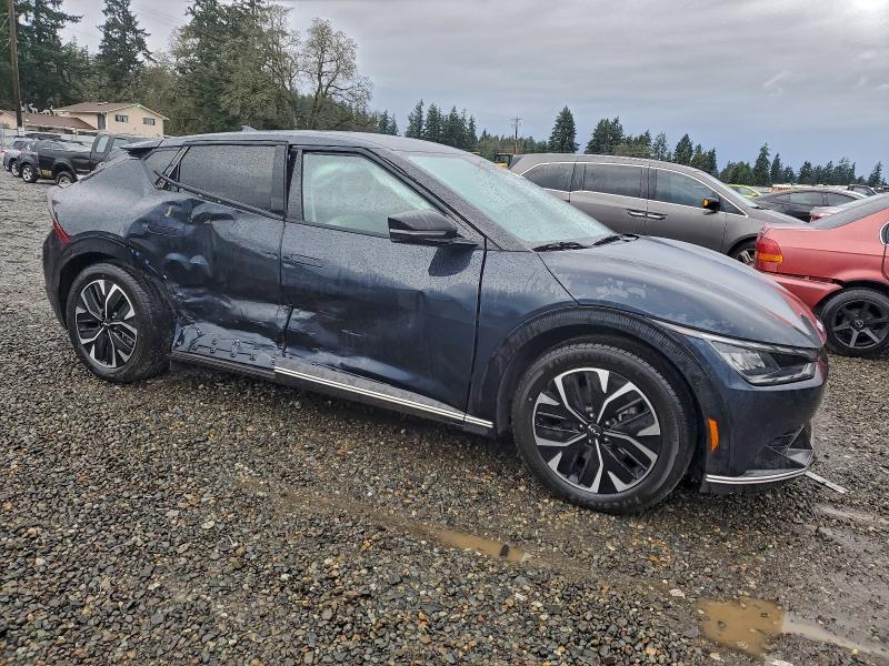 Photo 4 from auction – 2022 KIA EV6 LIGHT with VIN KNDC3DLC6N5045200