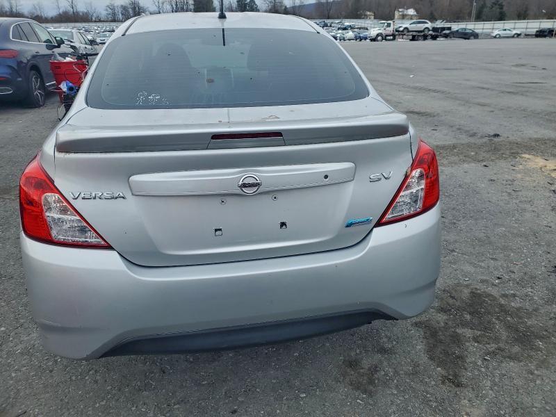 Photo 6 from auction – 2016 NISSAN VERSA S with VIN 3N1CN7AP1GL890091
