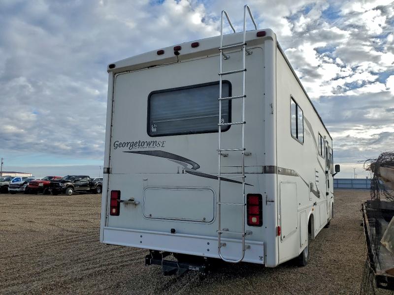 Фото 4 с аукциона – 2004 GEORGETOWN 315 MH с VIN 1F6MF53S140A08112