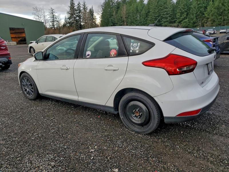 Photo 2 from auction – 2015 FORD FOCUS SE with VIN 1FADP3K29FL316183