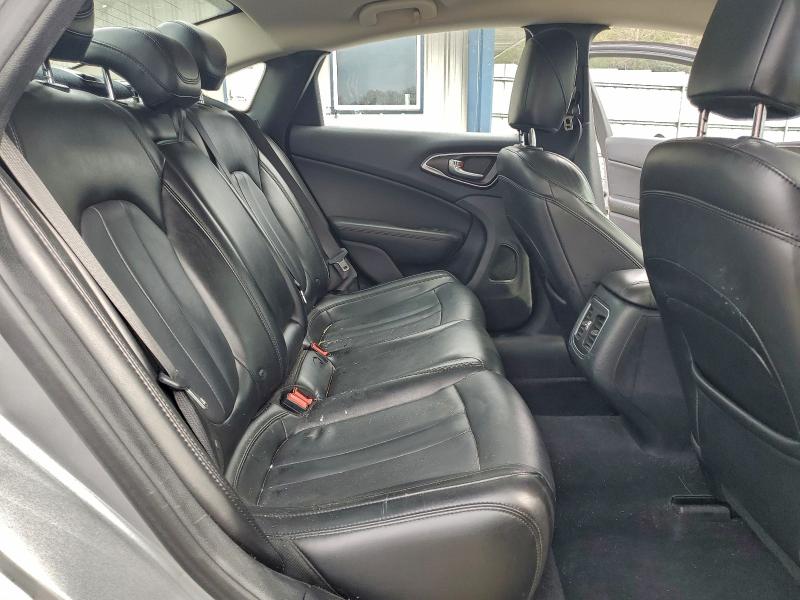 Photo 10 from auction – 2016 CHRYSLER 200 C with VIN 1C3CCCCB8GN172684