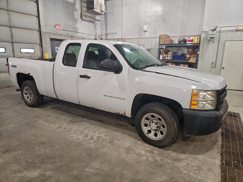 Photo 4 from auction – 2007 CHEVROLET SILVERADO with VIN 1GCEK19C67Z592903