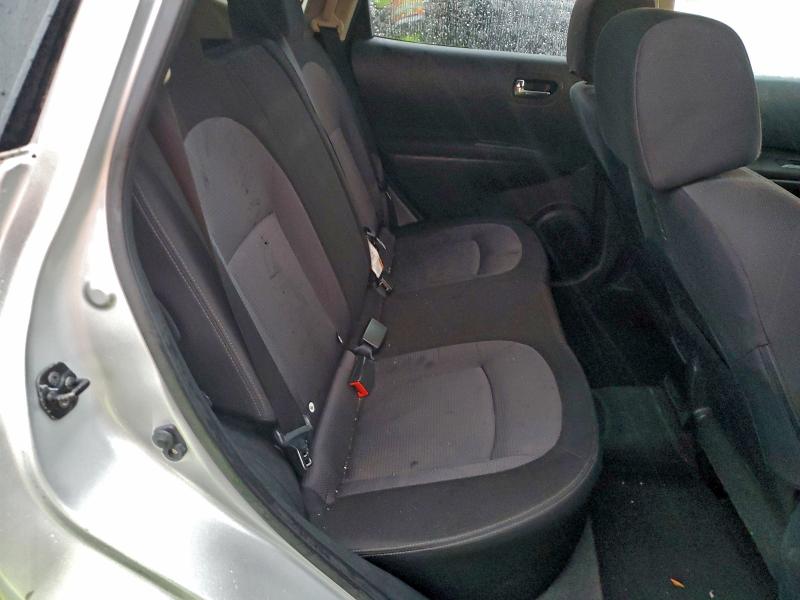 Photo 11 from auction – 2013 NISSAN ROGUE S with VIN JN8AS5MV2DW635262