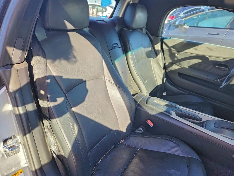 Photo 10 from auction – 2003 BMW Z4 2.5 with VIN 4USBT33403LS44647