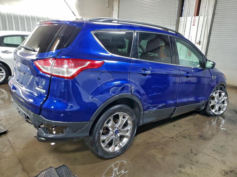 Photo 3 from auction – 2016 FORD ESCAPE with VIN 1FMCU0GX0GUC24386