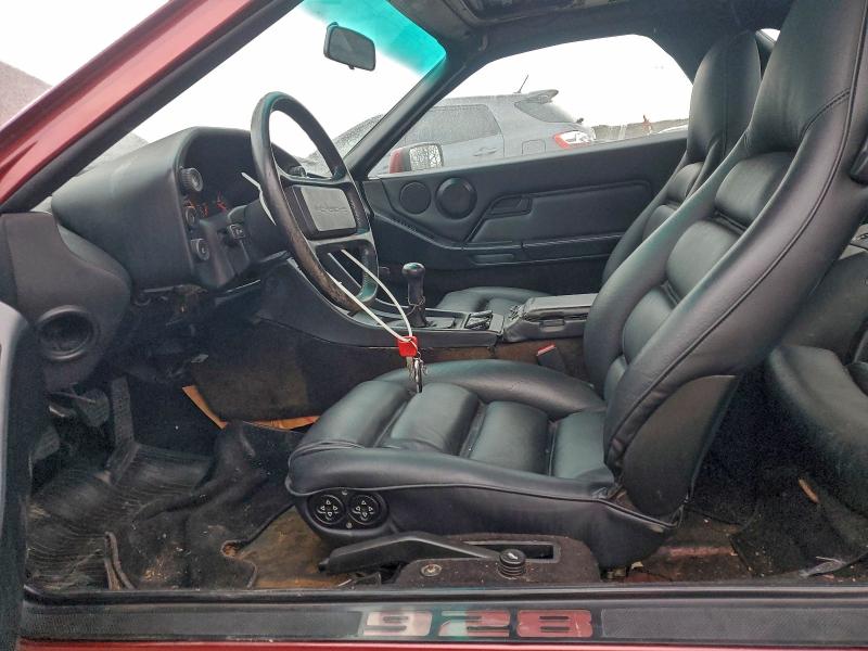 Photo 7 from auction – 1985 PORSCHE 928 with VIN WP0JB0923FS860913